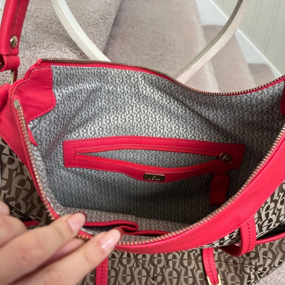 NWT AIGNER MUNICH PURSE - Picture 3 of 3